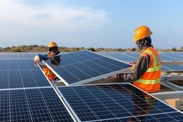 EVN được đề xuất giá mua điện mặt trời mái nhà dư thừa
