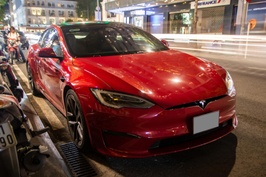 40.000 xe điện Tesla có nguy cơ lỗi hệ thống điện