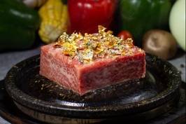 Biếu thịt bò Kobe làm quà Tết