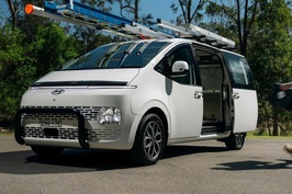 Hyundai Staria phiên bản dùng động cơ diesel ra mắt tại Australia
