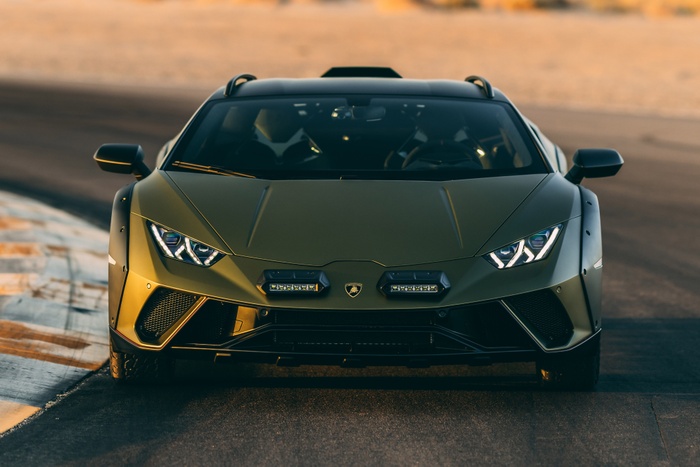 Siêu xe Lamborghini: Hình ảnh, đánh giá, cập nhật mẫu xe mới ra mắt